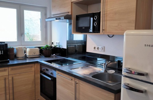 Issoire Apartment | Le Nidyssoire in the heart of Issoire with SPA in summer and winter