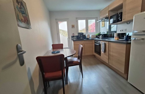 Issoire Apartment | Le Nidyssoire in the heart of Issoire with SPA in summer and winter