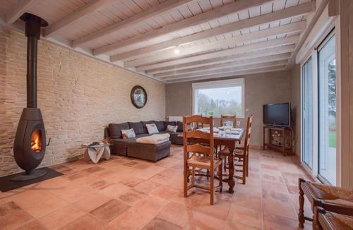 Saint-Pierre-la-Cour House | Le Noé - Campagne - Etang