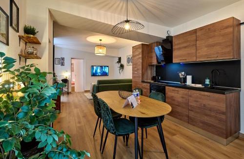 Nevers Apartment | Le Oliva Appartement spacieux 4 voyageurs hyper centre Nevers