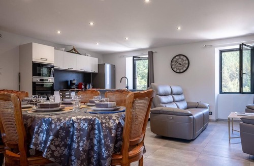 Aumont-Aubrac House | Le Pêcher vacation rental