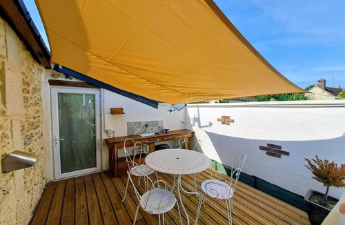Verderonne Apartment | le patio de la Cavée " havre de paix"