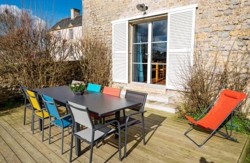 Crouay House | Le Pavillon du Manoir de Conjon