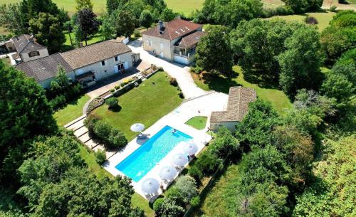 Bourg-de-Visa Bed & Breakfast | Le Petit Bleu Chambre d'hôtes
