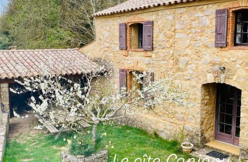 Camps-sur-l'Agly Ski Chalet | Le Petit Chalet
