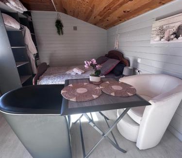 Flangebouche Apartment | Le Petit Farfadet