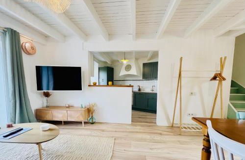 Tonnay-Charente House | LE PETIT FRANC gite cosy proche tous commerces