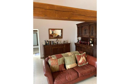 Parpecay House | Le Petit Gîte - country cottage at Maison Lavande