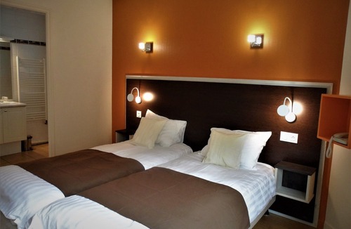 La Chapelle-Caro Hotel | Le Petit Keriquel