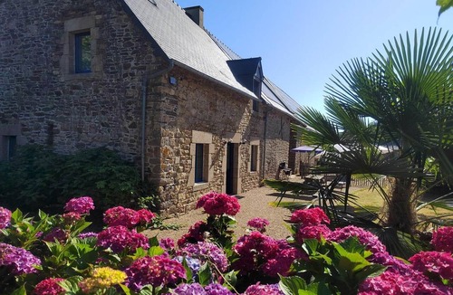 Trans-la-Foret House | Le Petit Menhir Vacation Rental