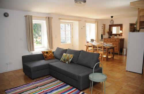 Lanrodec House | Le Petit Quinquis