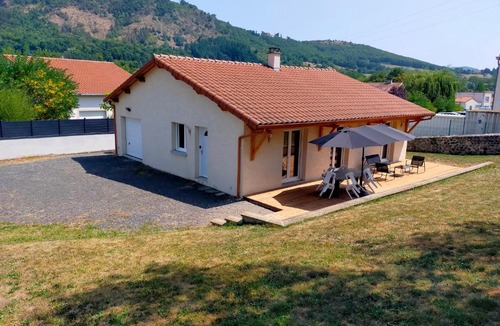Brives-Charensac House | Le Plain-pied du Pêcheur - Maison avec terrasse entre Loire, Via Velay et Le Puy