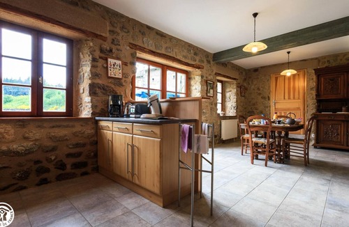 Sauvessanges House | Le Pont de Chaumat - Sauvessanges