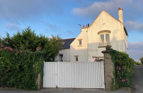 Clohars-Carnoet House | Le Pouldu - "Les Alouettes", large Breton house 100m from the beach.