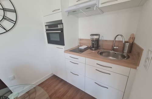 Lorient Apartment | Le Poulorio 9 - Studio - Proche Gare * By Locly *