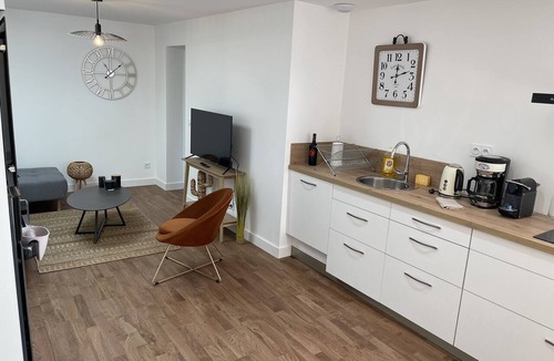 Lorient Apartment | LE POULORIO TERRASSE - T3 RDC - 2 salles de douches * ByLocly *