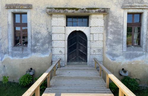 Saint-Martin-de-Hinx House | LE POUY
