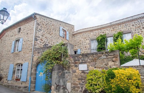 Montaigut-le-Blanc House | Le Prieuré - MONTAIGUT LE BLANC