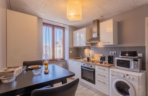 Bourgoin-Jallieu Apartment | Le République-Gare-Centre ville