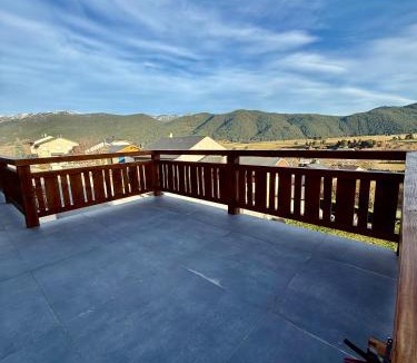 Formigueres Apartment | Le refuge des cimes, vue Panoramique !