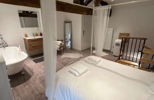 Chatel-Guyon Apartment | Le refuge des Vignes