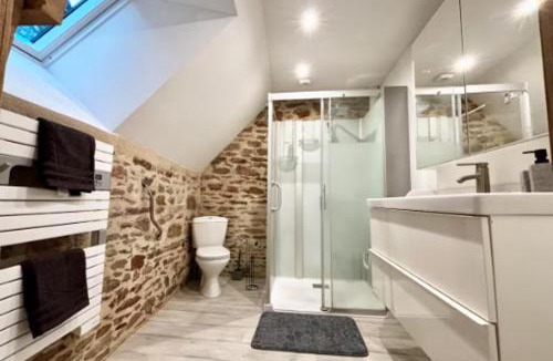 Kervignac Apartment | Le Refuge du Viking, Studio insolite, jardin privé