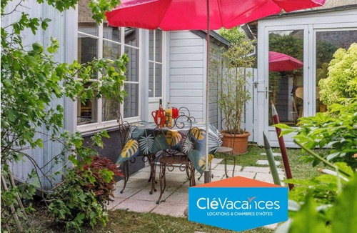 Faye-d'Anjou House | Le Relais de Mont ★ – Charming vacation rental with private spa & sauna in Anjou