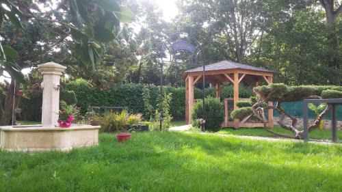 Nyoiseau Bed & Breakfast | Le Relais Des Hirondelles