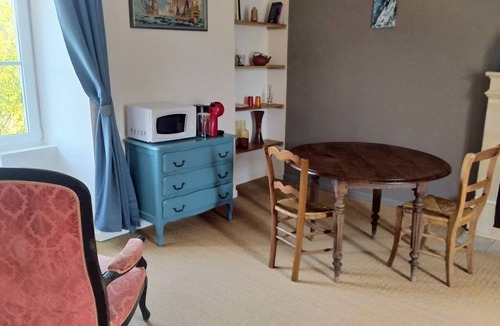 Clinchamps-sur-Orne House | Le Relais Francette Bed and Breakfast, pets welcome