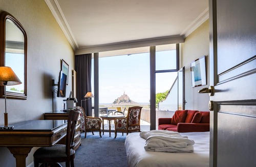 Le Mont-Saint-Michel Hotel | Le Relais Saint Michel