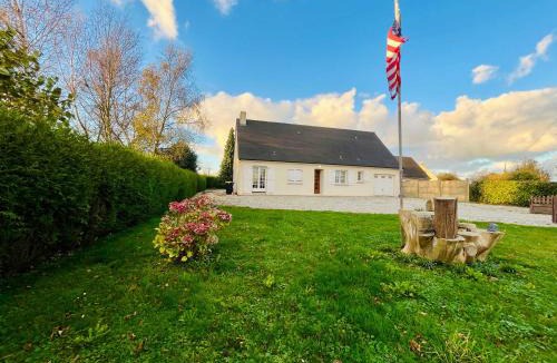 Sainte-Mere-Eglise House | Le Repos de Sainte mere - House near the center