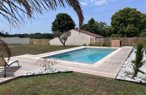 Trizay House | Le Rocher 1901 - Piscine privée - 12 pers
