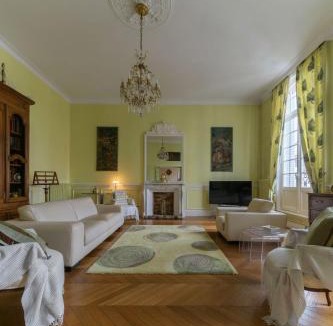 Vieux Vichy Apartment | Le Sévigné - Magnifique appartement 3 chambres en centre ville