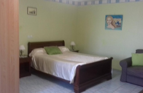 Mirabel-aux-Baronnies Hotel | Le Saint Victor
