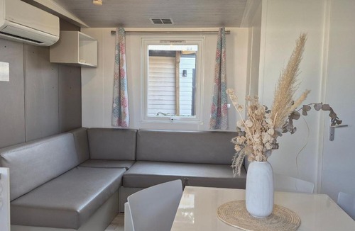 Torreilles-Plage Ski Chalet | Le Solea Piscines et Plage à 150m Camping 5 étoiles Les Dunes