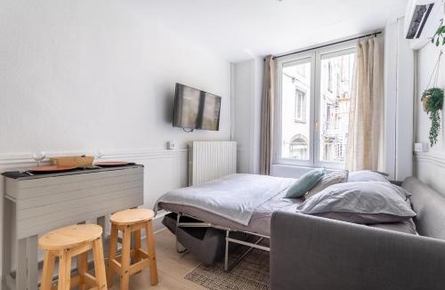 Clermont Ferrand City Centre Apartment | Le Stromboli ~ Centre-ville ~ Climatisation