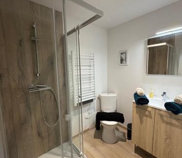 Aubusson Apartment | Le studio louana Appartement neuf et discret tout confort