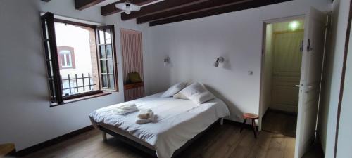 Saint-Martin-sur-Ocre Apartment | le temps d'aime