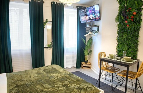 Dammartin-en-Goele Apartment | Le Tropicana proche aéroport CDG I Paris I Astérix