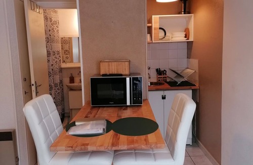 Rennes-les-Bains Apartment | le valhalla studio au pied de la station thermale de rennes les bains