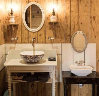 Auzon Communaute Bed & Breakfast | Le Vallon d'Armandine, éco-hébergement Auvergne