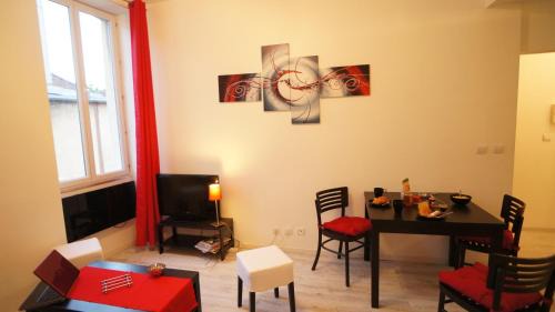 Beaune Apartment | Le Vinéa