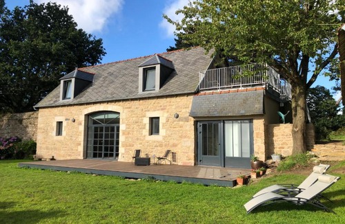 Louannec Apartment | Les écolodges Sous Le Phare