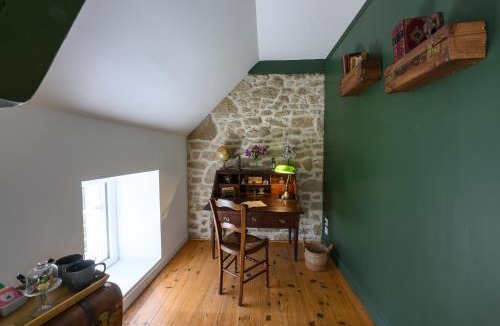 Saint-Pierre-Eglise House | Les 13 lavoirs d'antan - chambre globe-trotteur