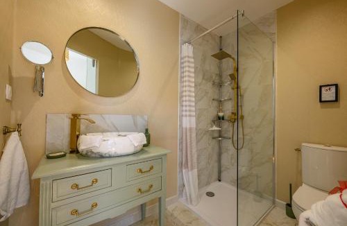 Saint-Pierre-Eglise House | Les 13 lavoirs d'antan - chambre douceur de vivre