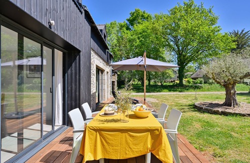 Treal House | Les Agapanthes - 1000 m² de jardin