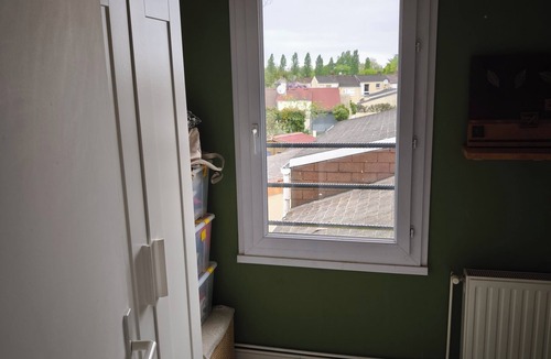 Gradignan Condo | Les Airelles pleasant house between sea and land