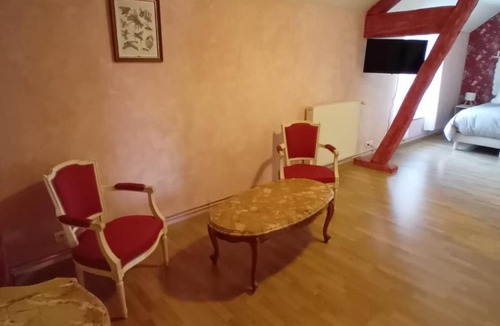 Chateaubleau Bed & Breakfast | Les Castelblotines