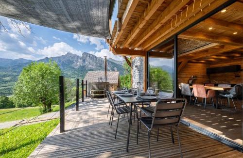 Saint-Jean-Saint-Nicolas Cabin | Les chalets d'Éléna