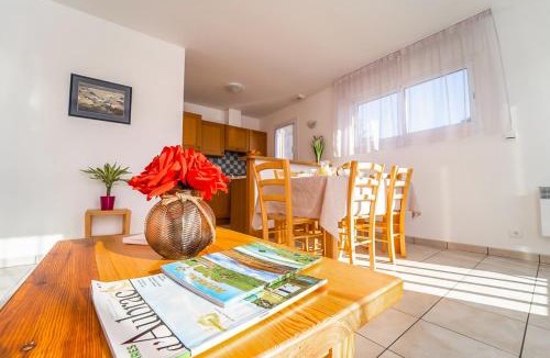 Noalhac House | Les Chalets de la Vallee du Bes